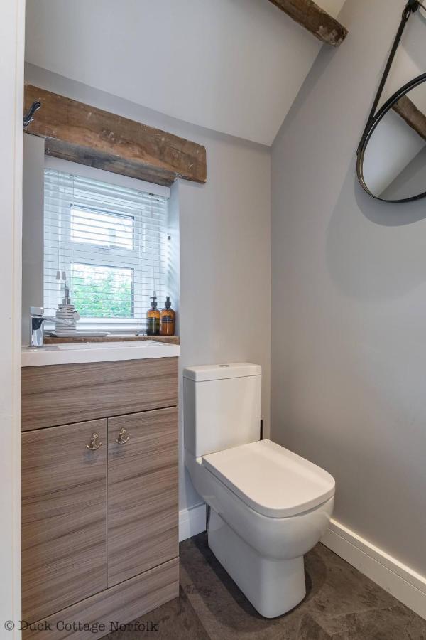 Holiday home Duck - Grade Ii Listed Cottage, Village Location, Nr Holt Letheringsett